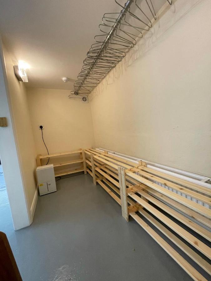 Wayfarers Independent Hostel Penrith Bagian luar foto